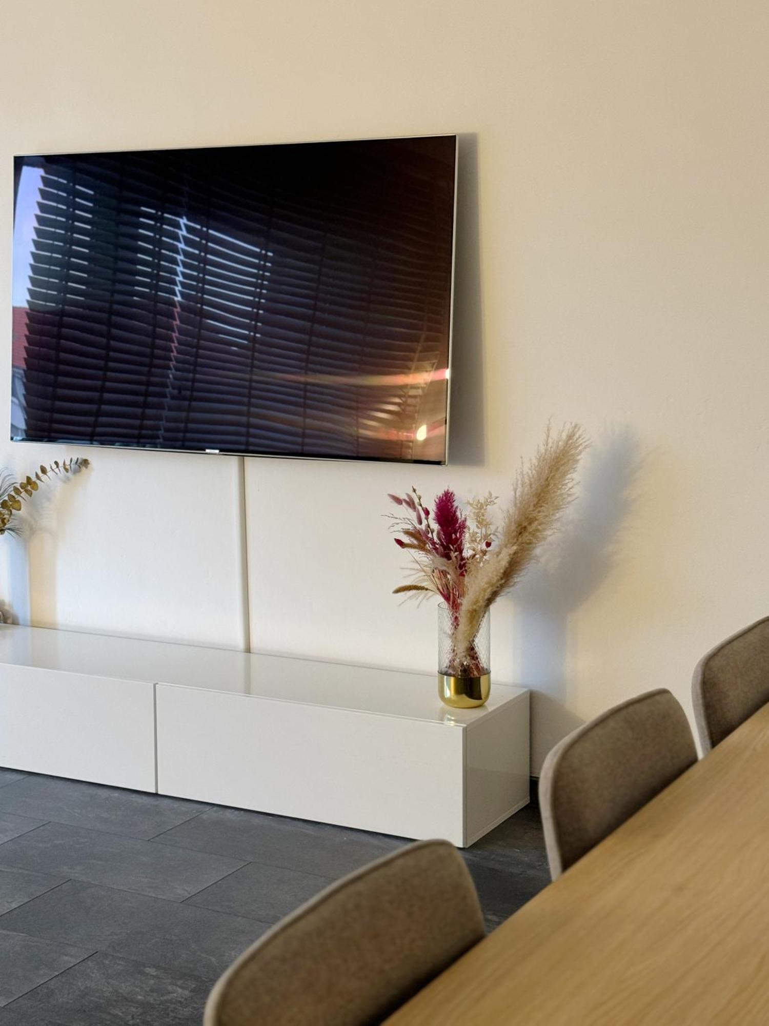 90M2 I Central I Netflix I Wifi I Free Parking I Lia Apartments Hannover Dış mekan fotoğraf